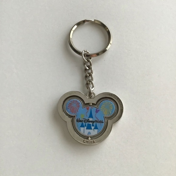 Vintage Walt Disney World Mickey Mouse Ears Swivel Keychain Keyring Castle - Picture 8 of 11